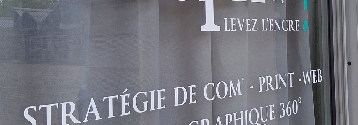 Marquage vitrine Nantes Rennes Saint-Malo